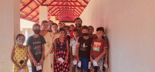 amruthamgamaya-Gurukulam-Samarpan's-to-the-Students-on-Holy-Vishu-3